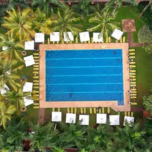 Kabira Country Club Hotel